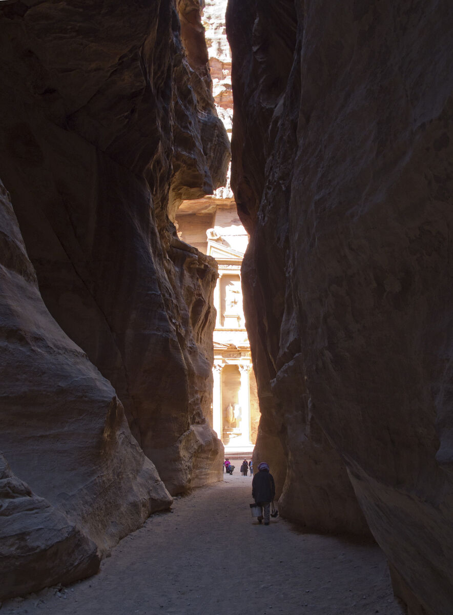 الأستاذ حسين حسن العيسى التميمي - صورة 1